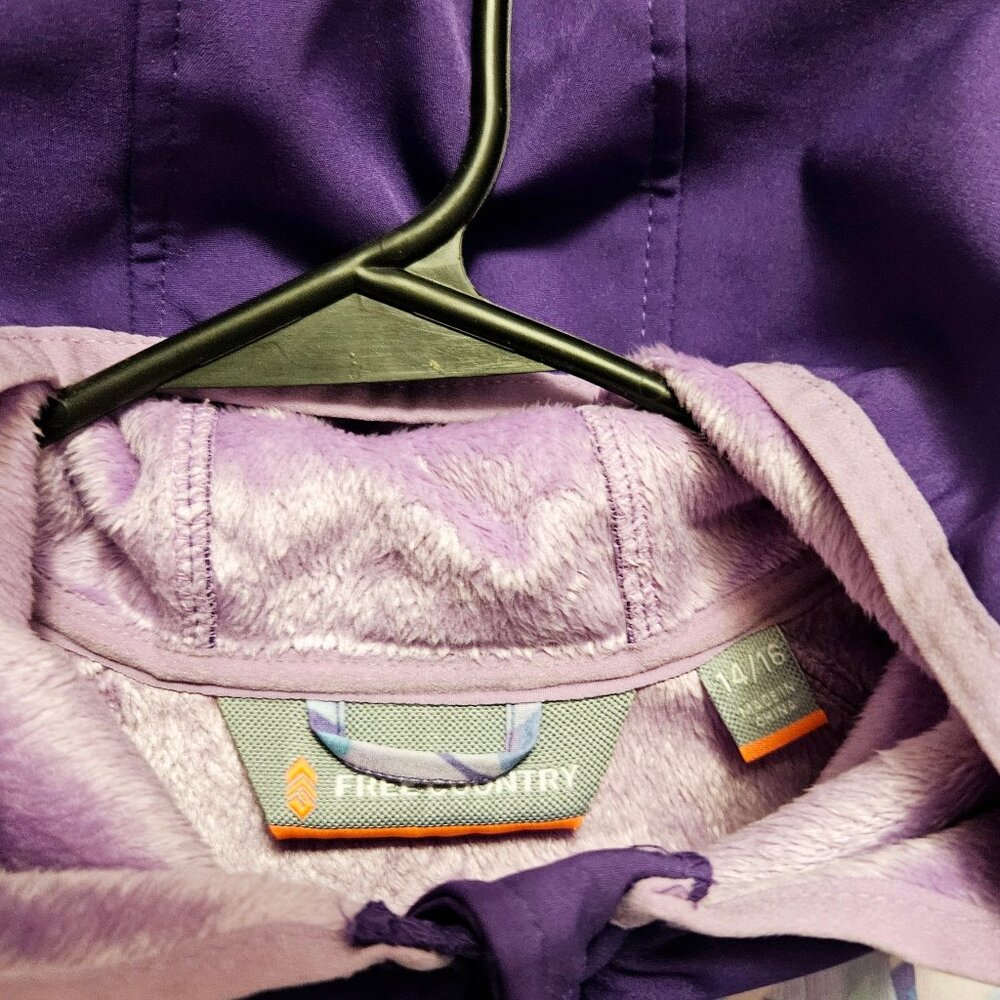 GIRLS SZ (14/16) PURPLE FREE COUNTRY WINTER JACKET - Picture 4 of 7